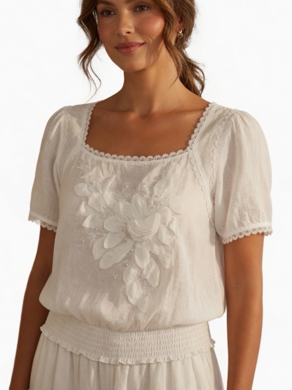 DO+BE White Square Neck Floral Appliqué Blouse vintage